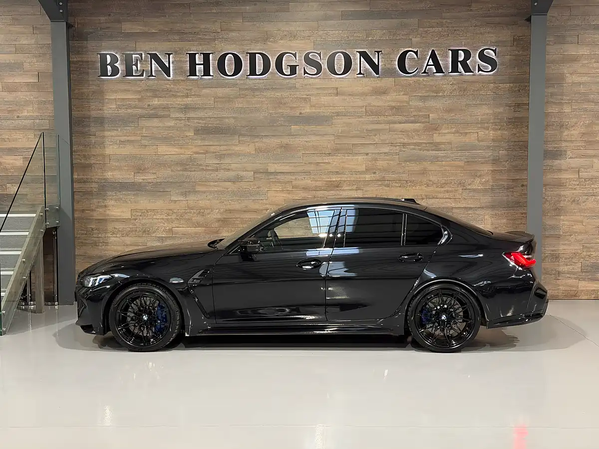 Used BMW M3 Competition Black Sapphire - Interior and Exterior details 5