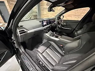 Used BMW M3 Competition Black Sapphire - Interior and Exterior details 9