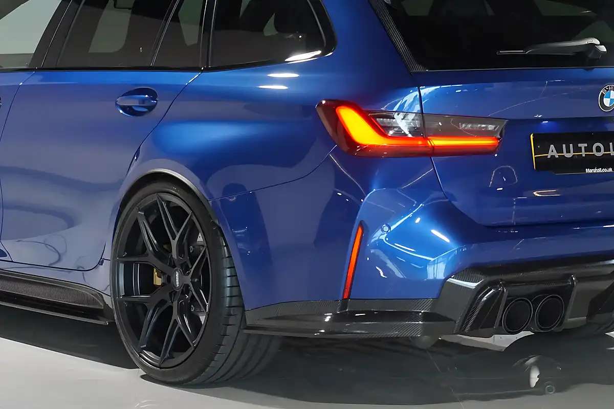 Used BMW M3 Competition Touring Portimao Blue - Interior and Exterior details 14