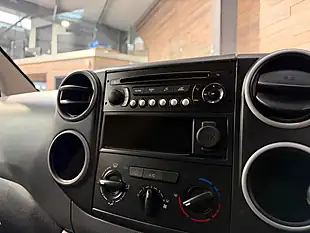 Used Citroen Berlingo Enterprise Grey - Interior and Exterior details 15