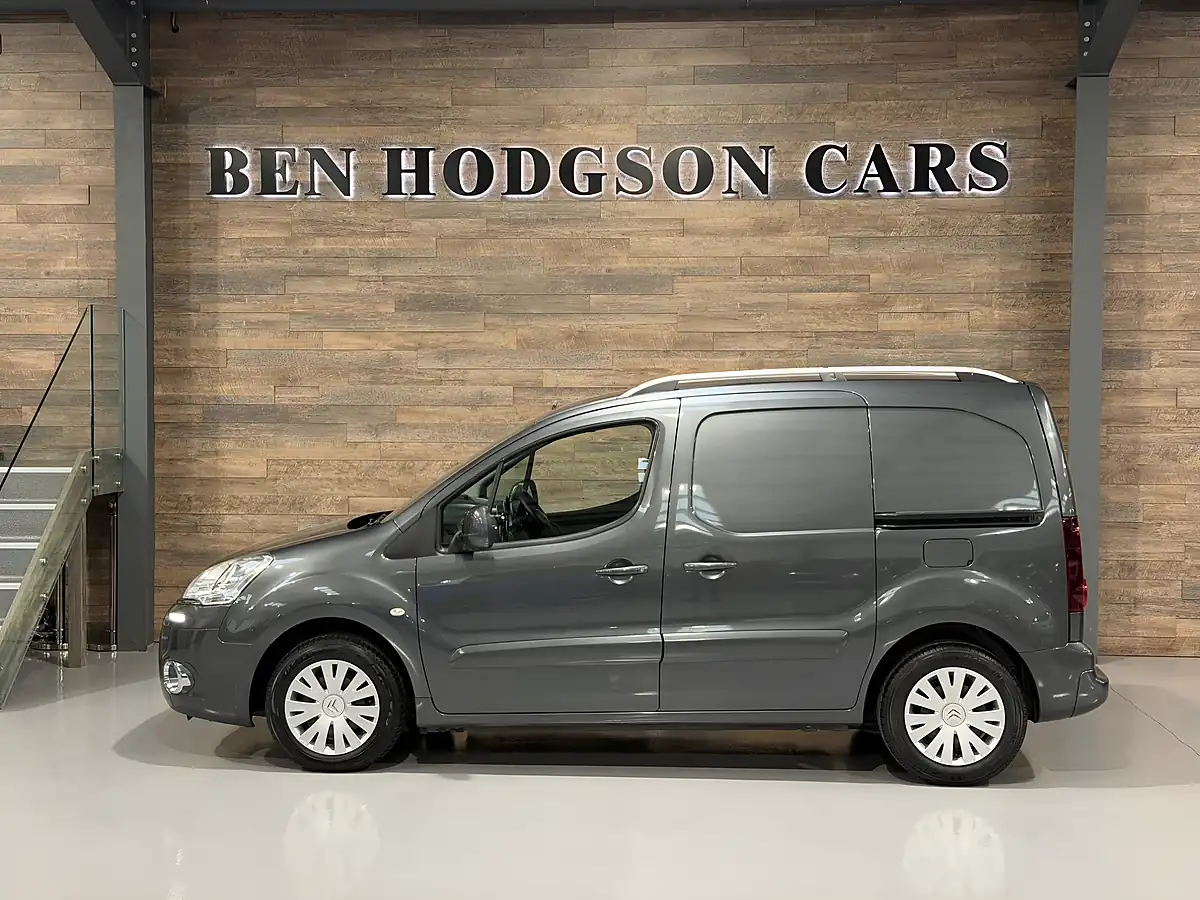 Used Citroen Berlingo Enterprise Grey - Interior and Exterior details 6