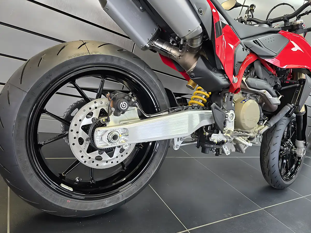 Used Ducati Hypermotard Mono Red - Interior and Exterior details 6
