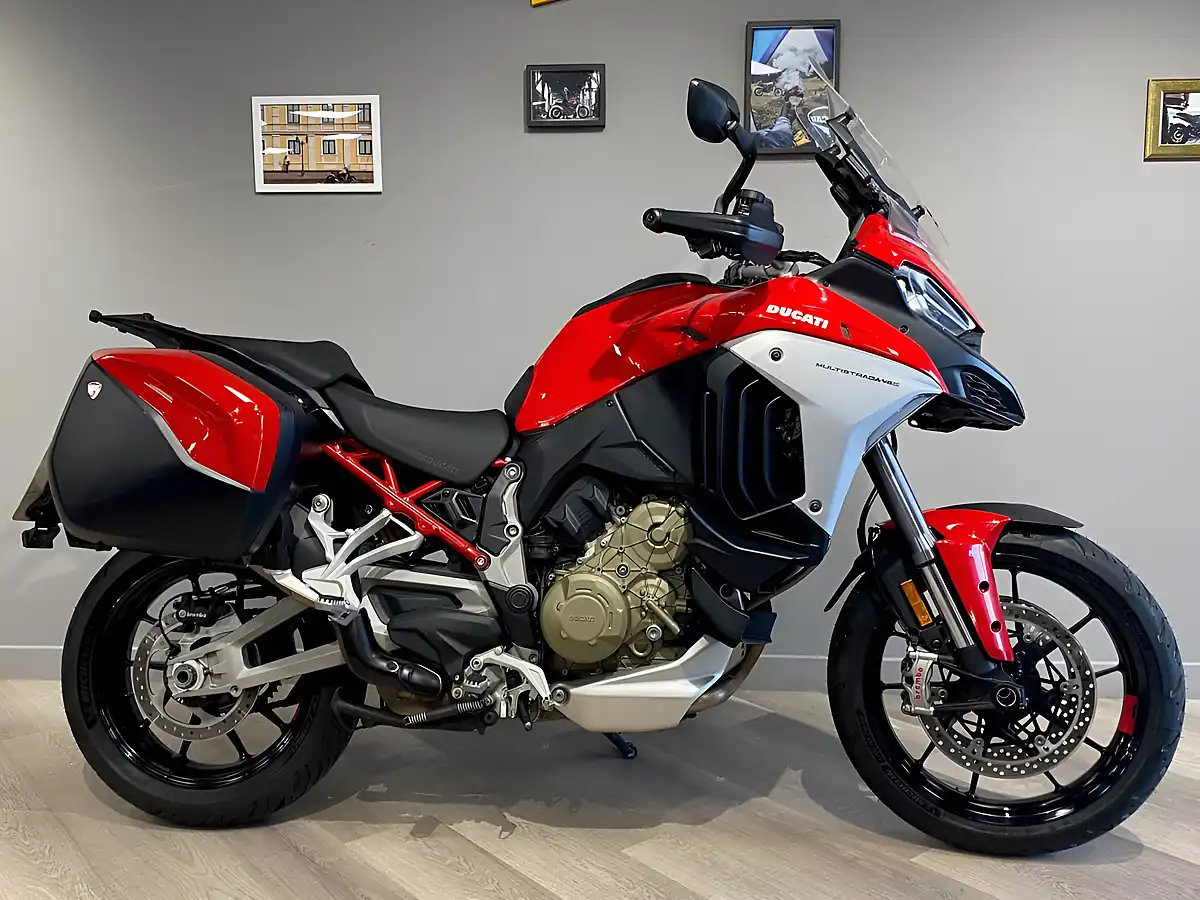 Used Ducati Multi V4s Radar Std - Front View