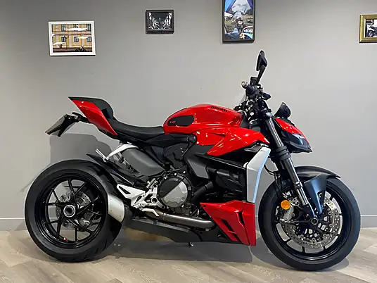 Ducati Streetfighter V2 955cc