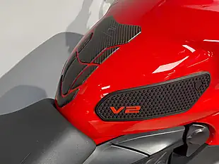 Used Ducati Streetfighter V2 - Interior and Exterior details 11
