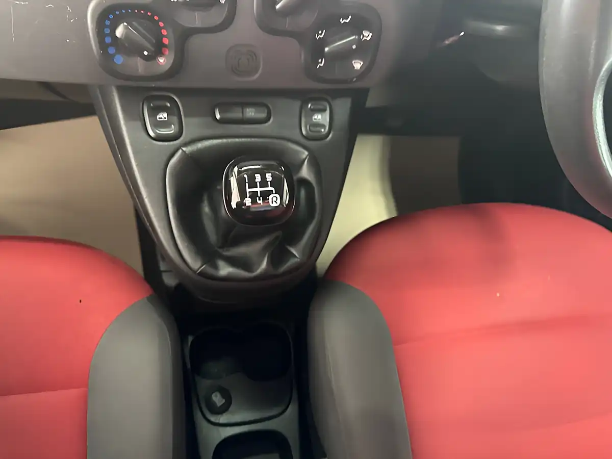 Used Fiat Panda Pop - Interior and Exterior details 13