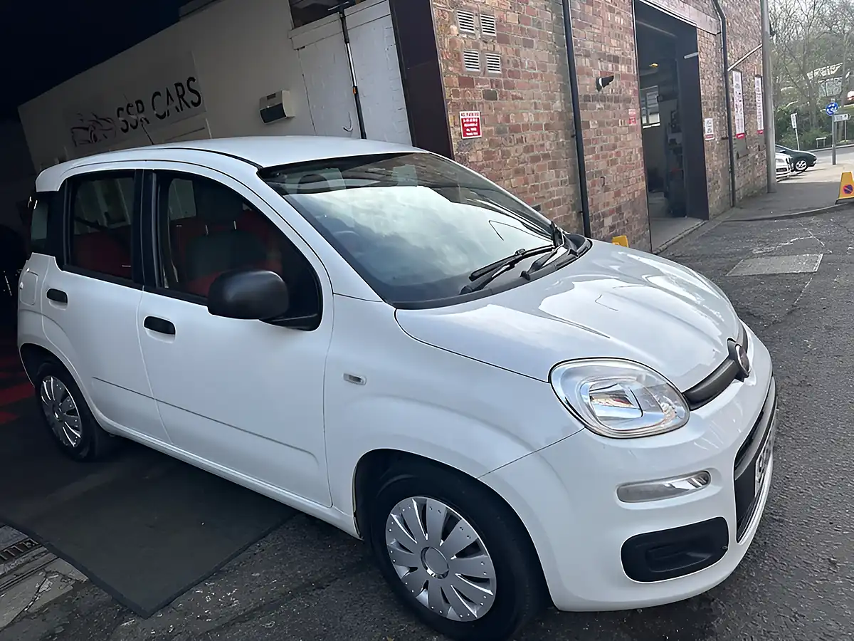 Used Fiat Panda Pop - Interior and Exterior details 17