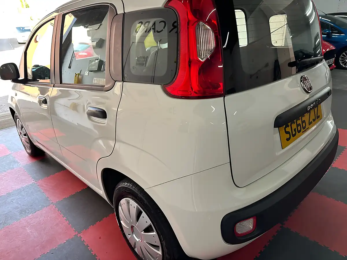 Used Fiat Panda Pop - Interior and Exterior details 5