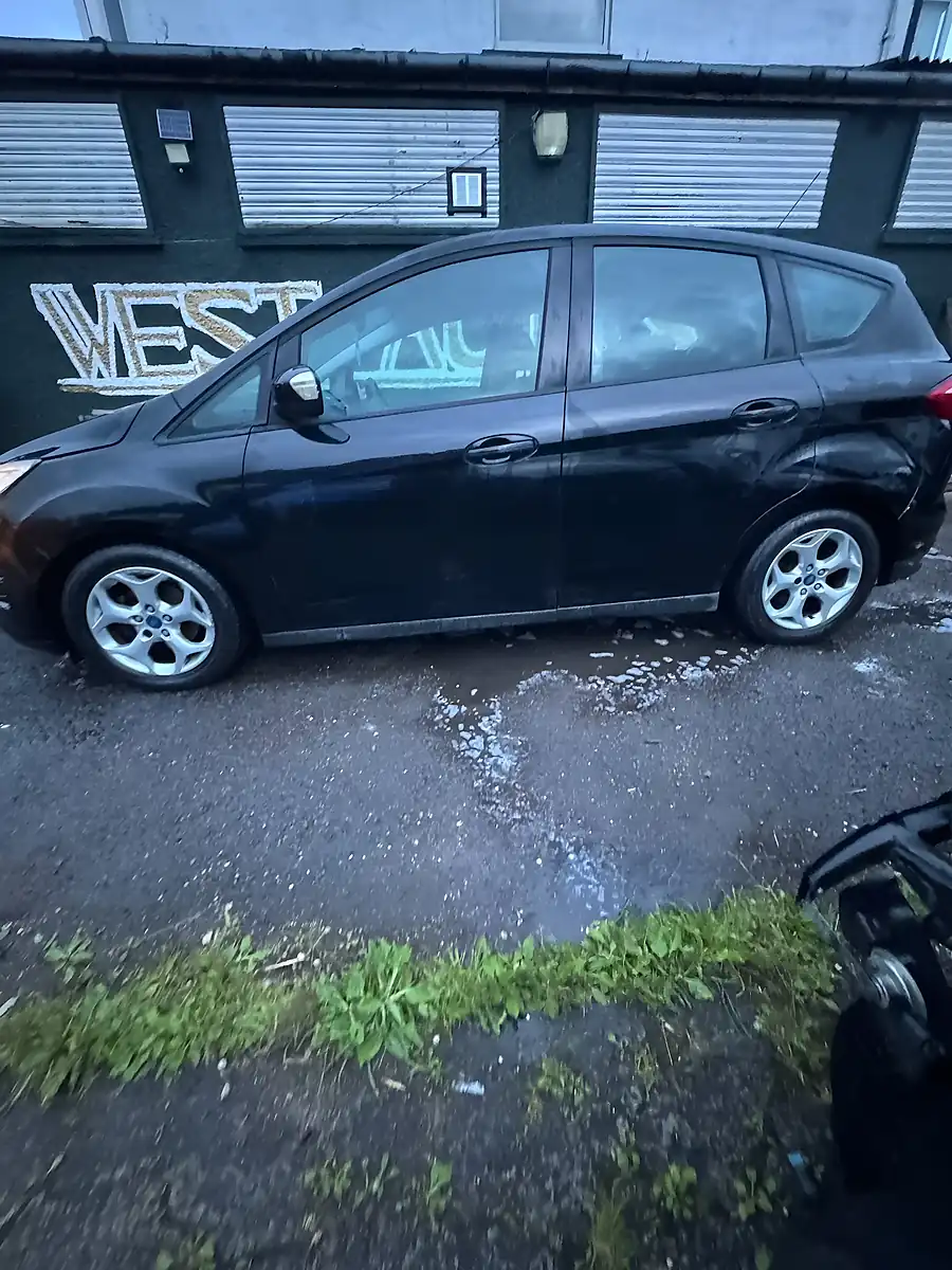 Used Ford C-Max - Interior and Exterior details 4