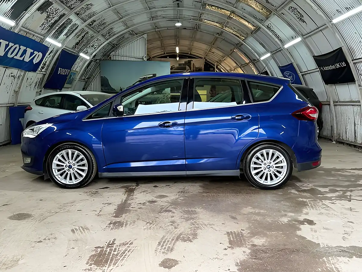 Used Ford C-Max Titanium Deep Impact Blue - Interior and Exterior details 11