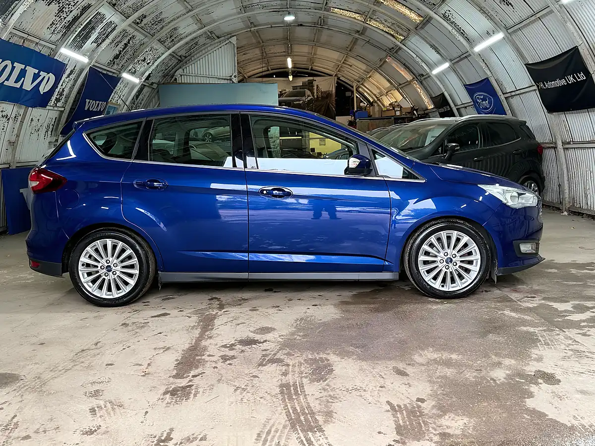 Used Ford C-Max Titanium Deep Impact Blue - Interior and Exterior details 8