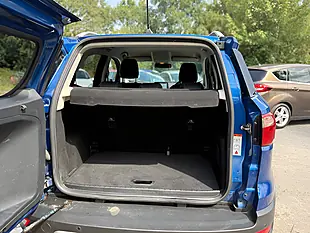 Used Ford Ecosport Titanium Blue Lightening - Interior and Exterior details 10