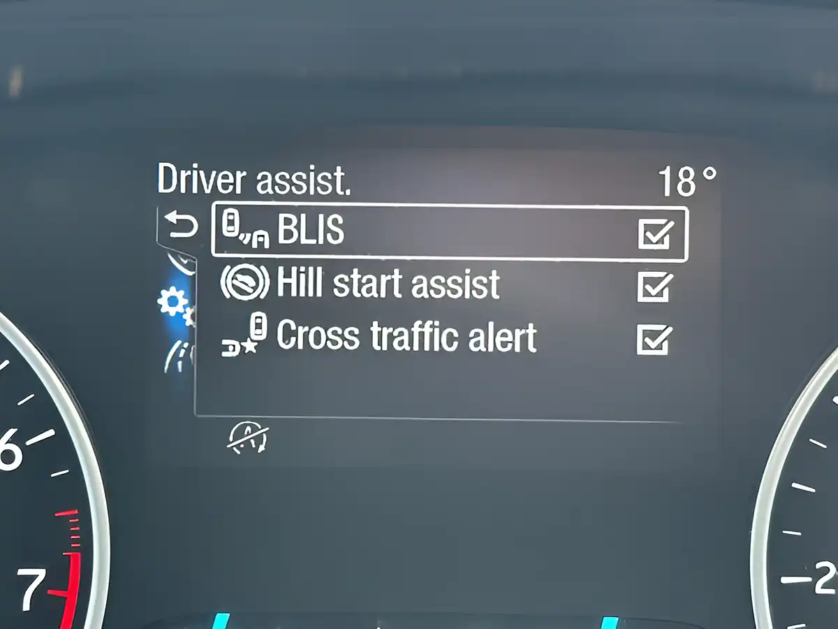 Used Ford Ecosport Titanium Blue Lightening - Interior and Exterior details 19