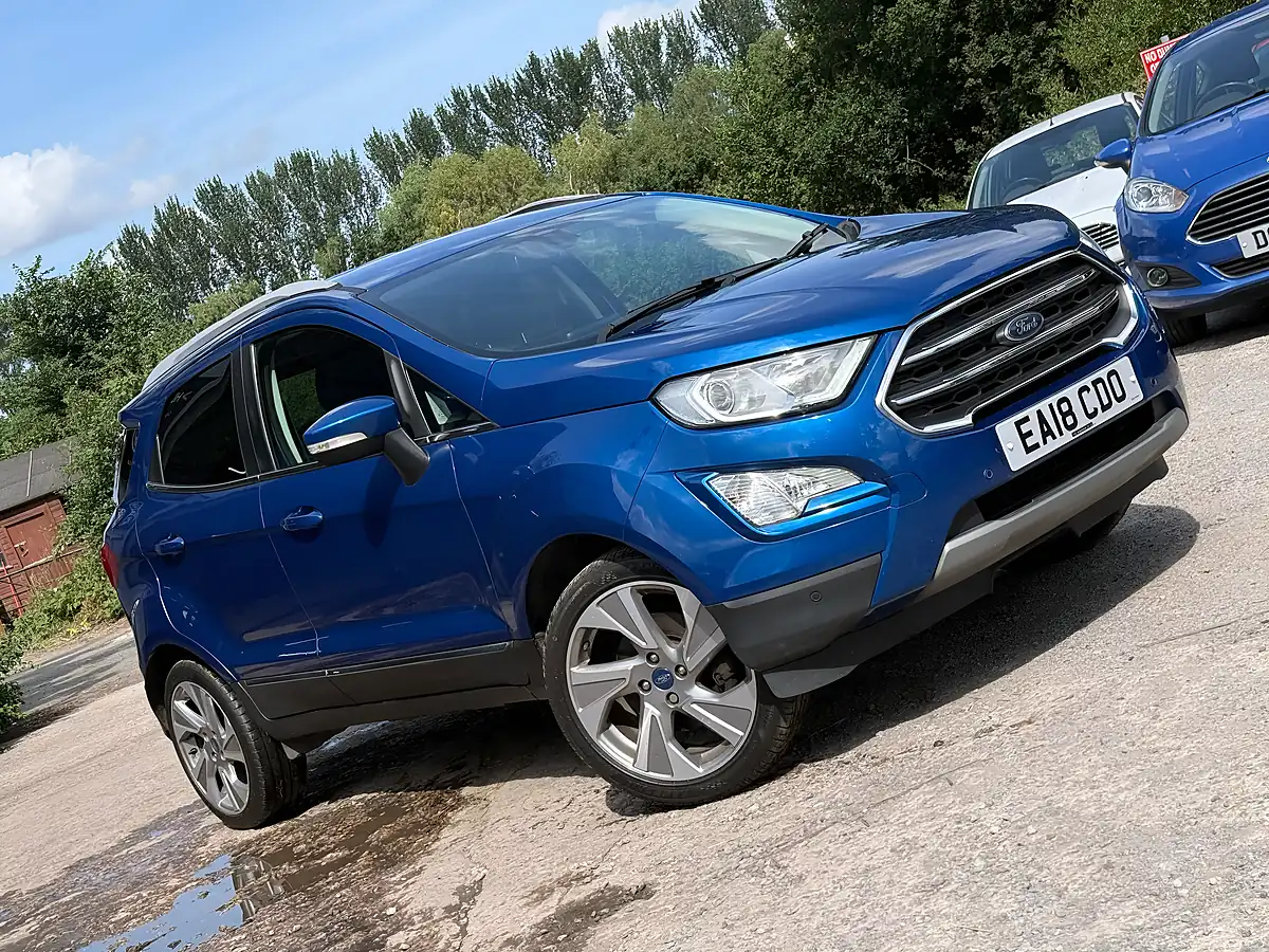 Used Ford Ecosport Titanium Blue Lightening - Interior and Exterior details 20