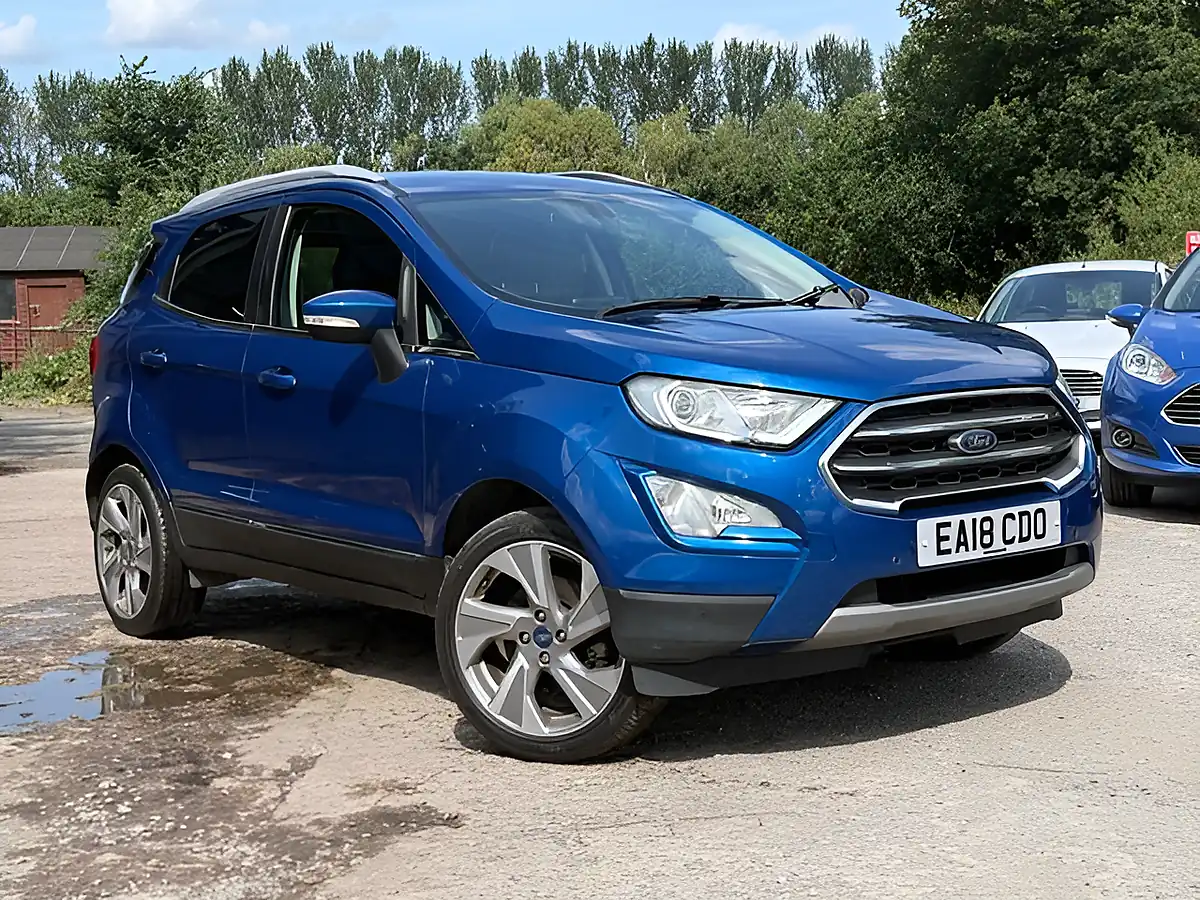 Used Ford Ecosport Titanium Blue Lightening - Interior and Exterior details 4