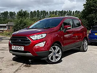 Used Ford Ecosport Titanium Ruby Red Metallic - Interior and Exterior details 11