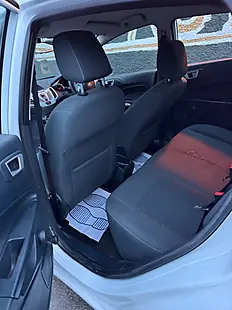 Used Ford Fiesta Zetec - Interior and Exterior details 6