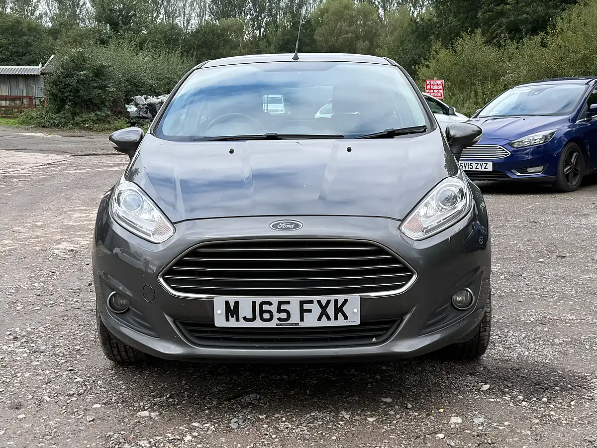 Used Ford Fiesta Zetec Magnetic Metallic - Interior and Exterior details 13