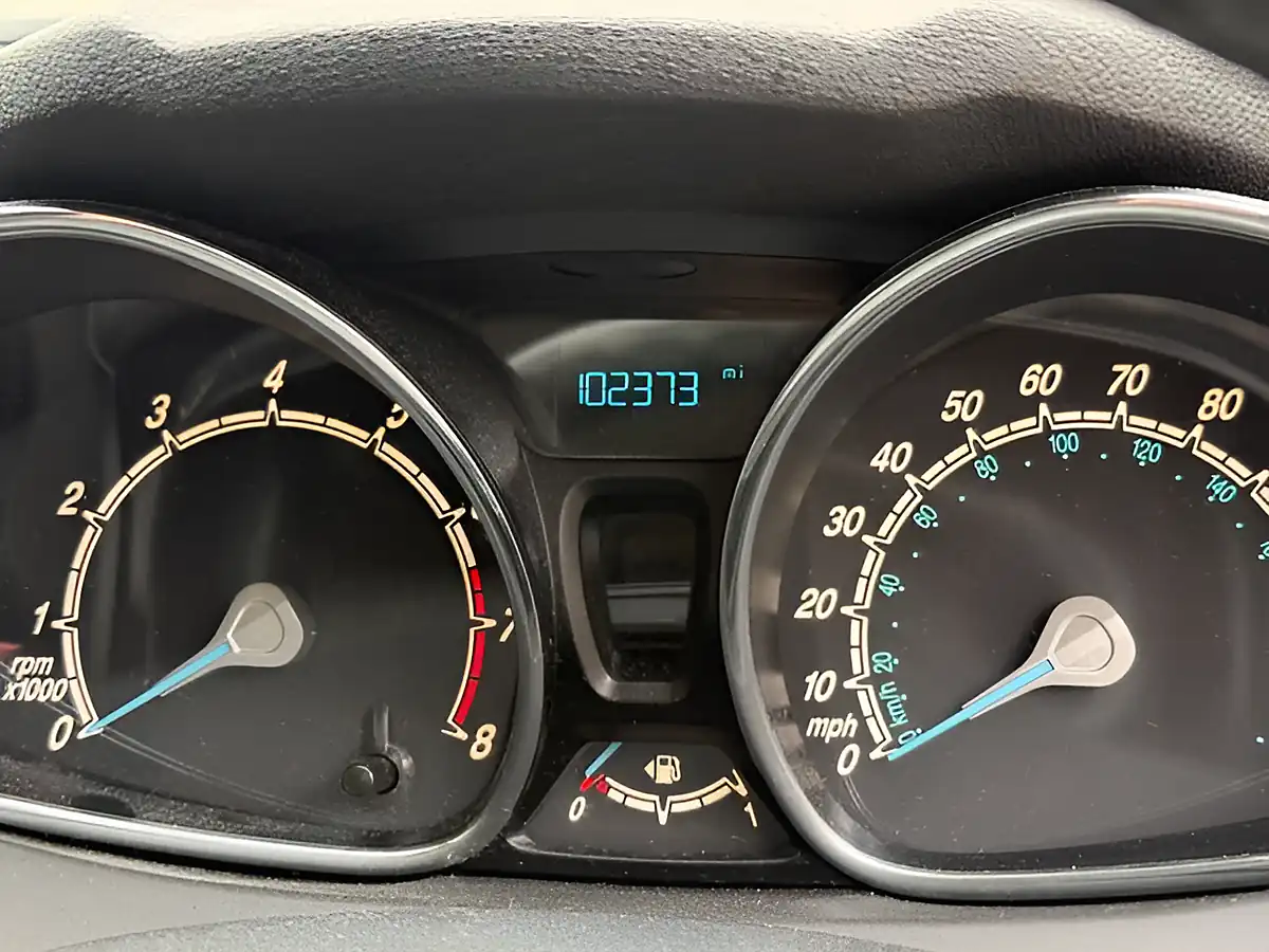 Used Ford Fiesta Zetec Magnetic Metallic - Interior and Exterior details 19