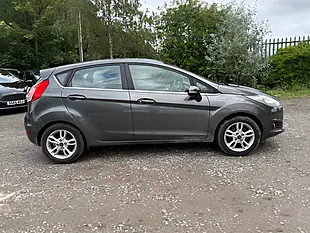 Used Ford Fiesta Zetec Magnetic Metallic - Interior and Exterior details 7
