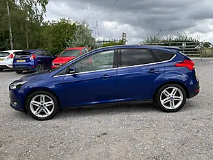 Used Ford Focus Titanium - Interior and Exterior details 11