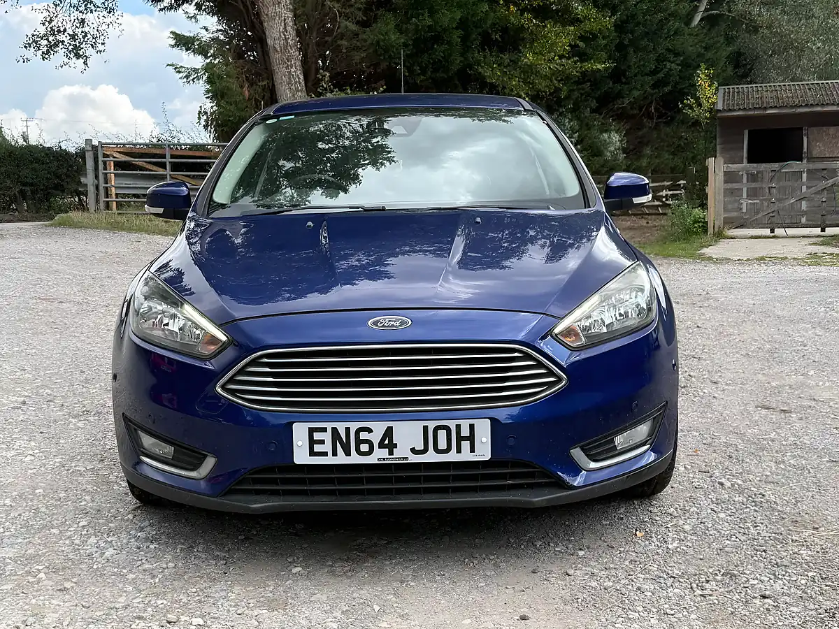 Used Ford Focus Titanium - Interior and Exterior details 12