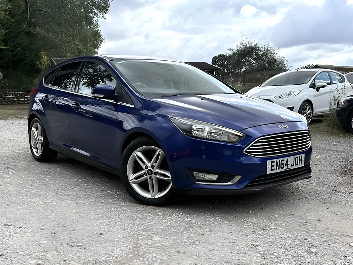 Used Ford Focus Titanium - Interior and Exterior details 4