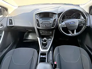 Used Ford Focus Zetec Panther Black - Interior and Exterior details 18