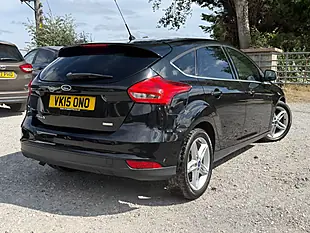 Used Ford Focus Zetec Panther Black - Interior and Exterior details 9