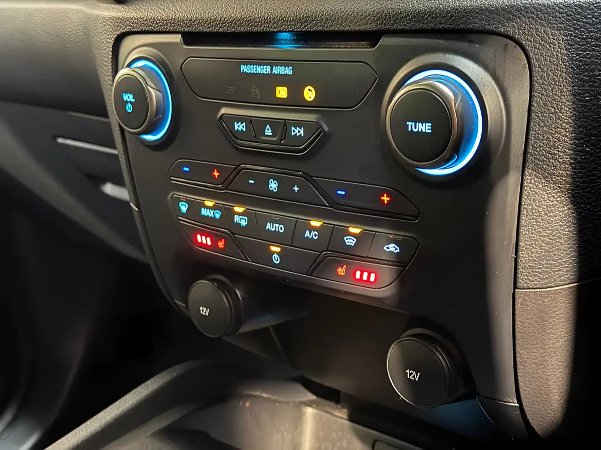 Used Ford Ranger Raptor Blue - Interior and Exterior details 17