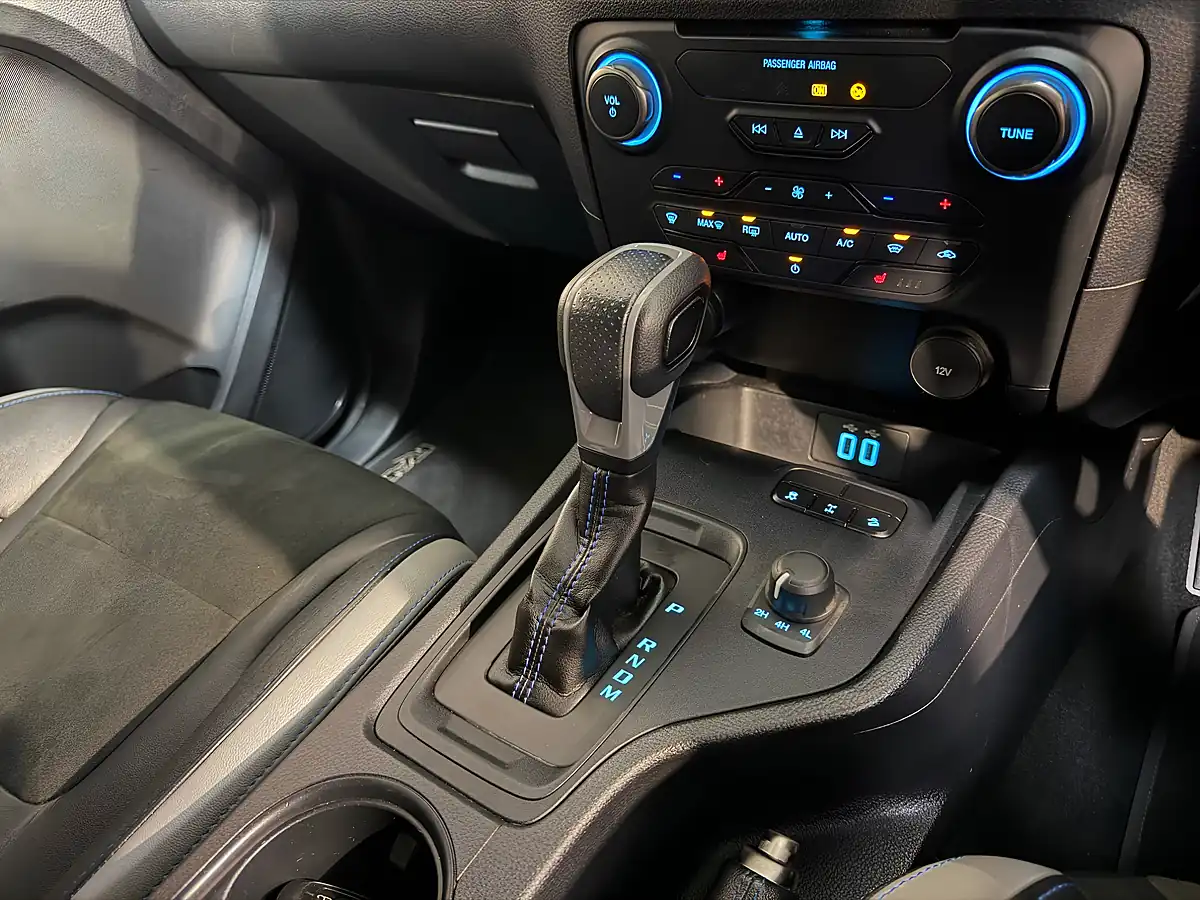 Used Ford Ranger Raptor Blue - Interior and Exterior details 18
