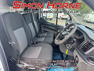 Used Ford Transit Custom 300 - Interior and Exterior details 10