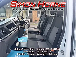 Used Ford Transit Custom 300 - Interior and Exterior details 12