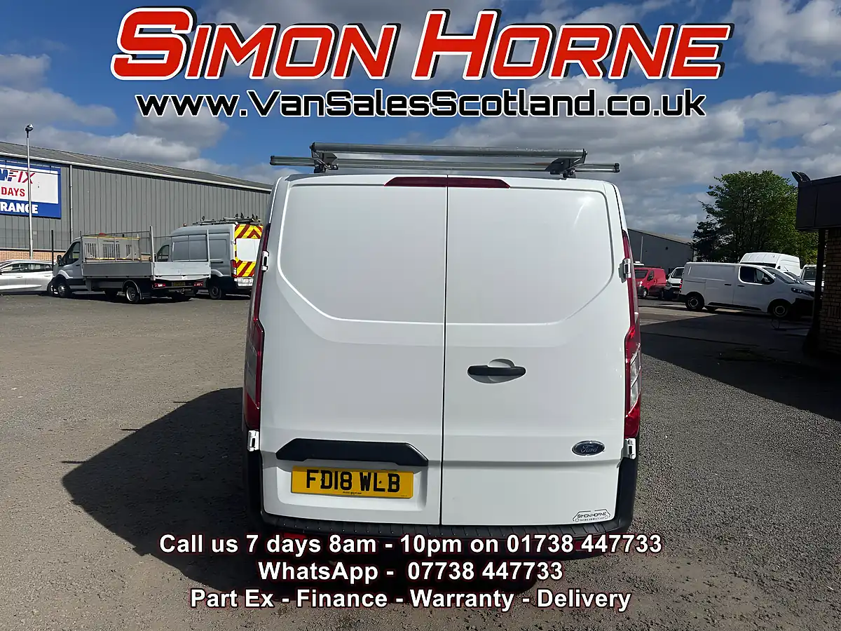 Used Ford Transit Custom 300 - Interior and Exterior details 6
