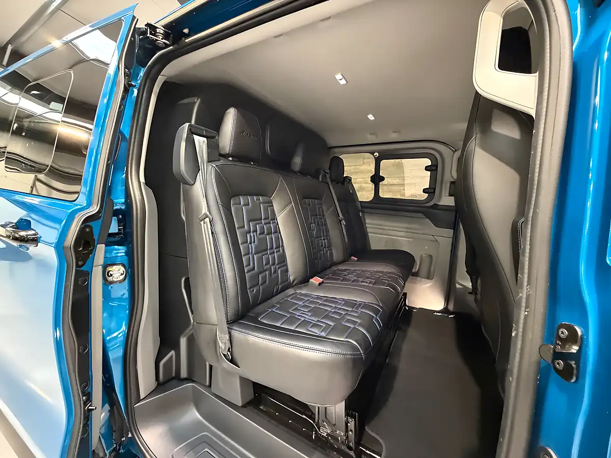 Used Ford Transit Custom Ms-Rt Blue - Interior and Exterior details 14