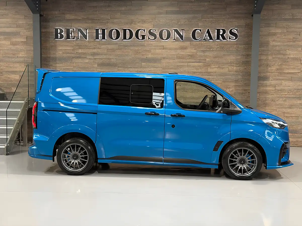 Used Ford Transit Custom Ms-Rt Blue - Interior and Exterior details 5
