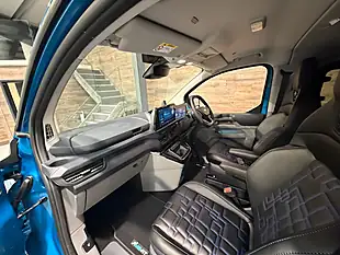 Used Ford Transit Custom Ms-Rt Blue - Interior and Exterior details 9