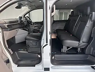 Used Ford Transit Custom Ms-Rt Crew Van White - Interior and Exterior details 14
