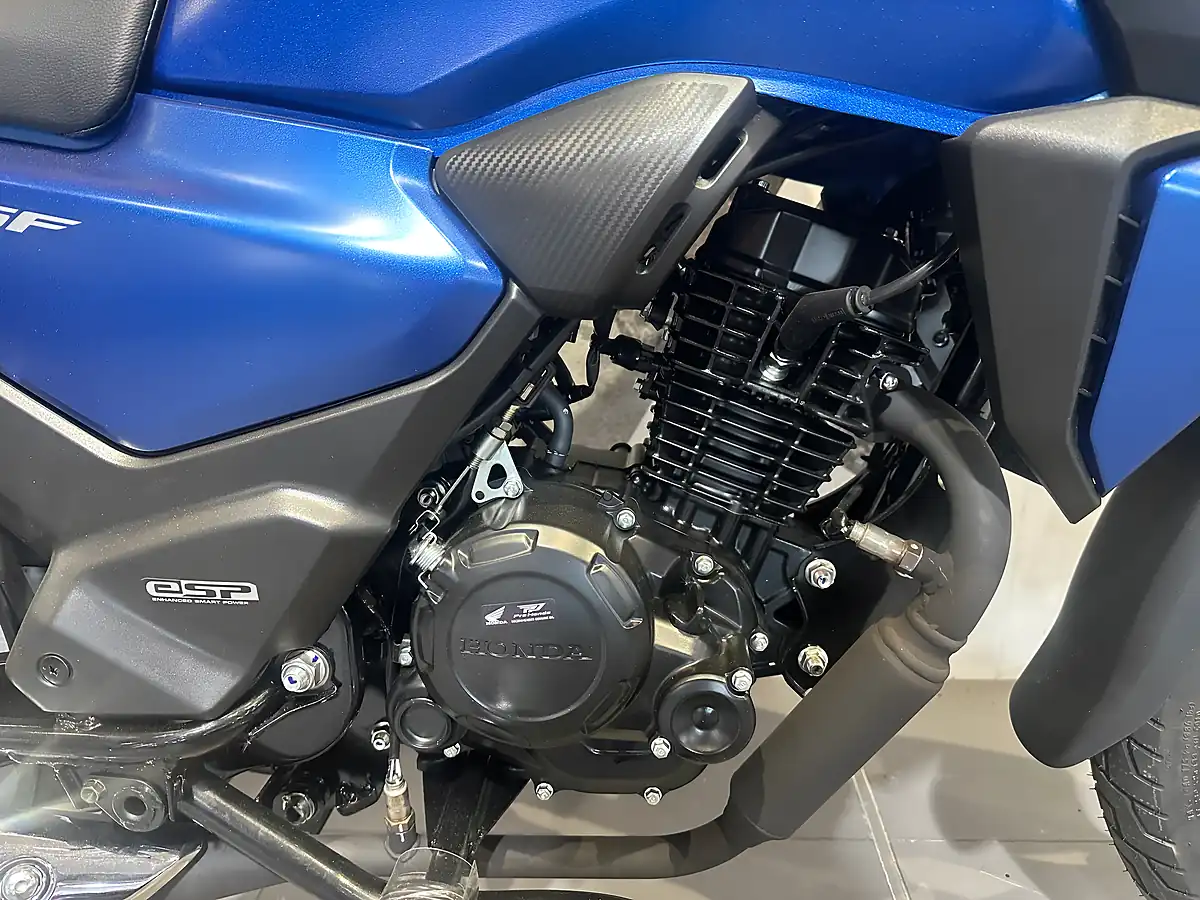 Used Honda CB125F Blue - Interior and Exterior details 13