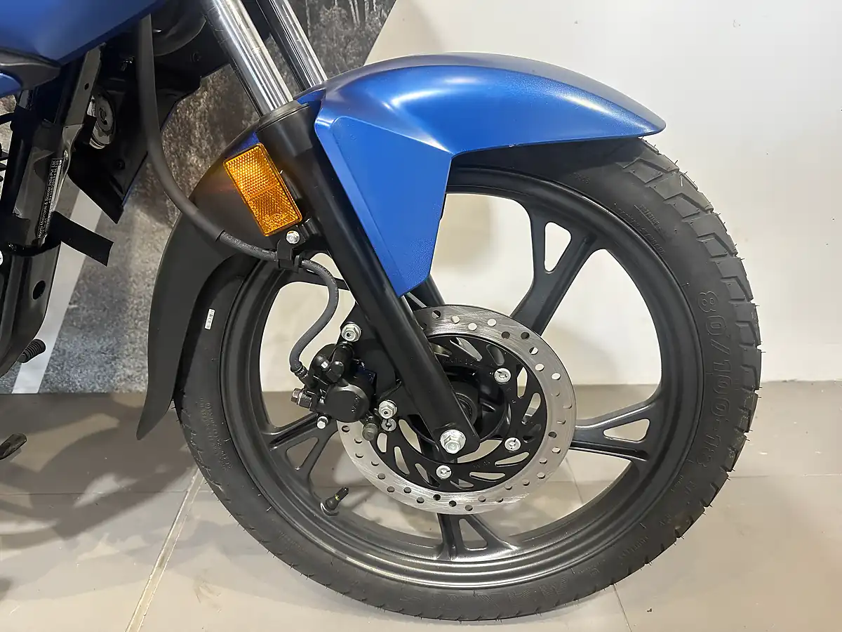 Used Honda CB125F Blue - Interior and Exterior details 14