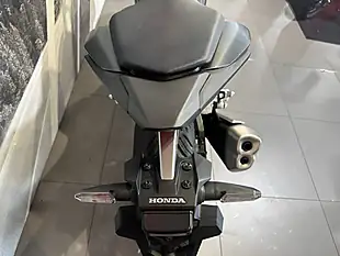 Used Honda CB500 Hornet Grey - Interior and Exterior details 15