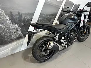 Used Honda CB500 Hornet Grey - Interior and Exterior details 4