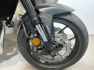 Used Honda CB500 Hornet Grey - Interior and Exterior details 7