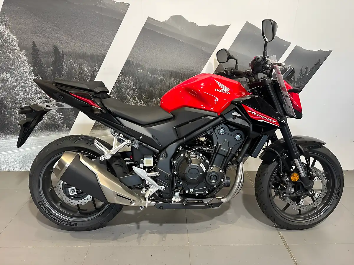 Used Honda CB500 Hornet Red - Front View