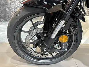 Used Honda CB500 Hornet Red - Interior and Exterior details 14
