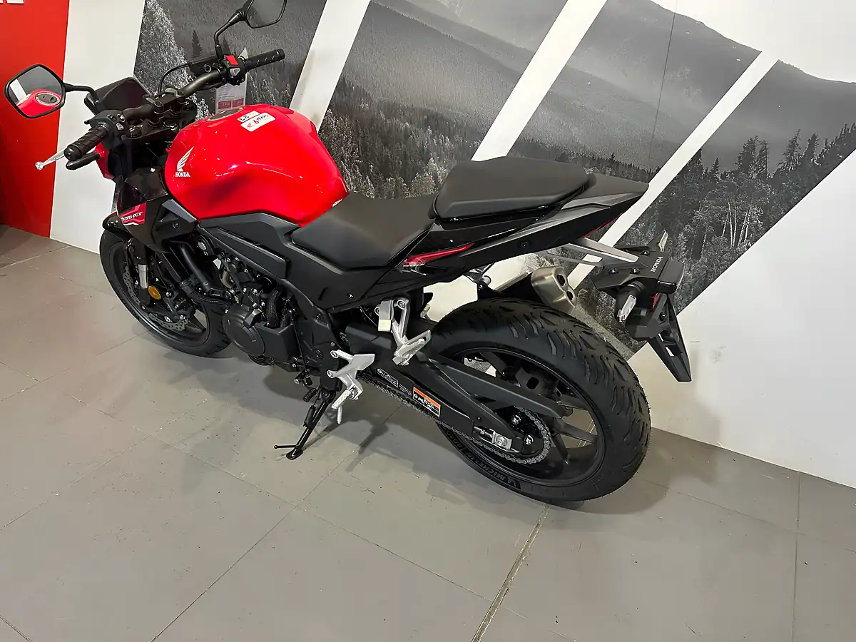 Used Honda CB500 Hornet Red - Interior and Exterior details 16