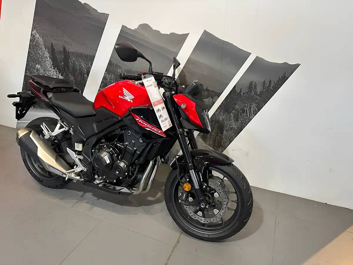 Used Honda CB500 Hornet Red - Interior and Exterior details 3
