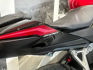 Used Honda CB500 Hornet Red - Interior and Exterior details 5