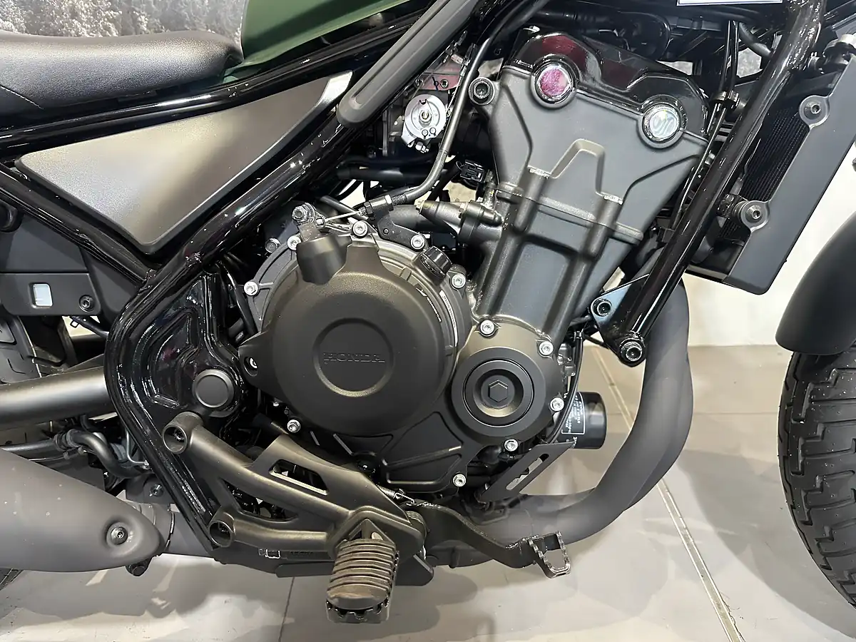 Used Honda CMX500 Rebel Green - Interior and Exterior details 7