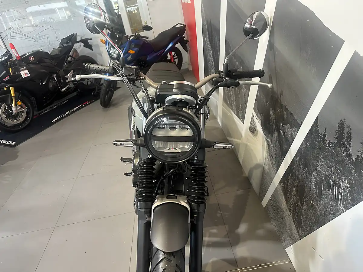 Used Honda GB350S Black, Grey and Blue - Interior and Exterior details 13